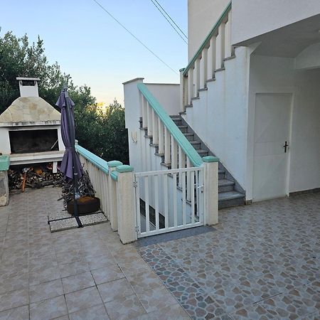 Apartments Zemunik Omiš Zewnętrze zdjęcie